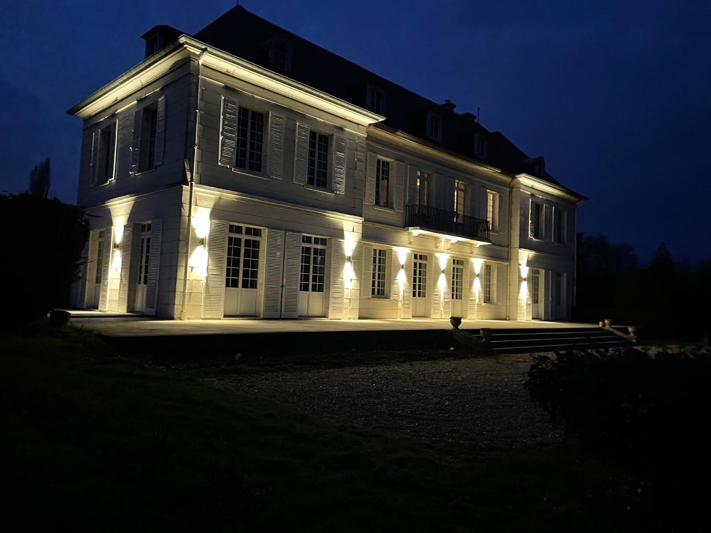 Jardin privatif et parc du Manoir de la Houlette — salon de jardin et accès au domaine, Normandie